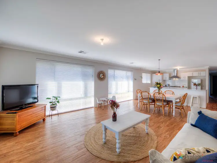 190 Suffolk Street, Caversham WA 6055