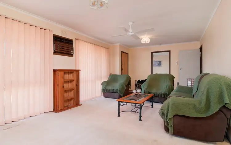 Fourth view of Homely house listing, 5 Eastwood Crescent, Mooroolbark VIC 3138