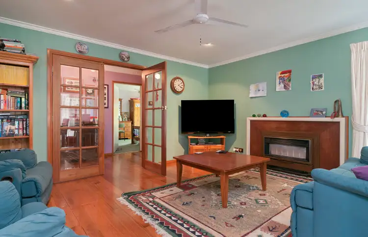 Fourth view of Homely house listing, 10 Mandowie Crescent, Croydon VIC 3136