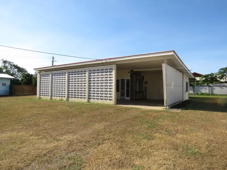 22 Gloucester Street, Bowen QLD 4805