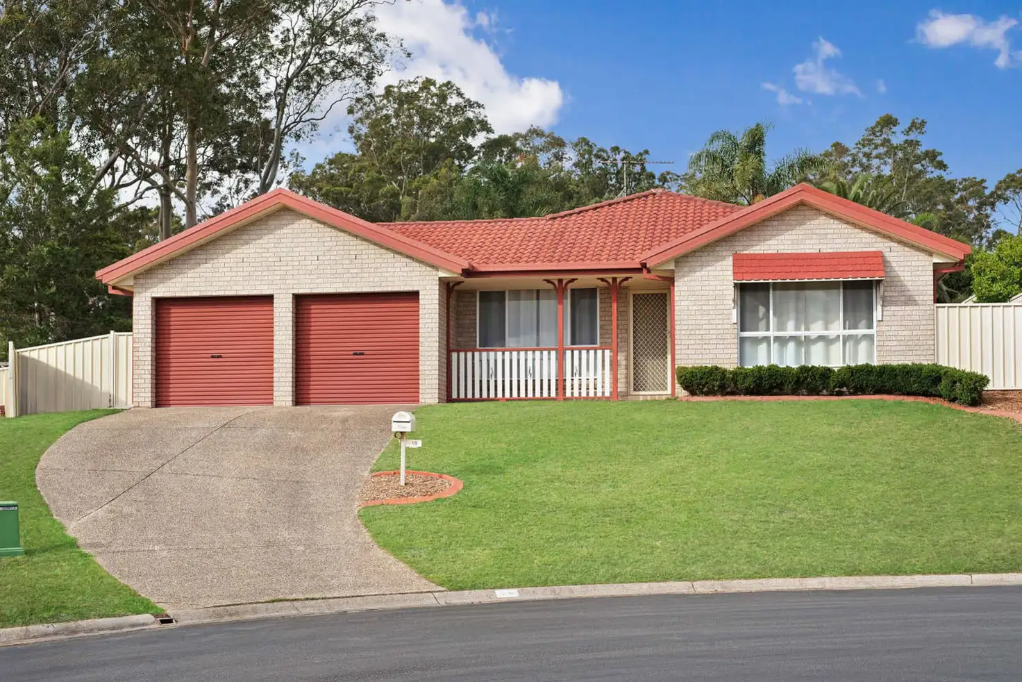 Main view of Homely house listing, 19 Benjamin Circle, Rutherford NSW 2320