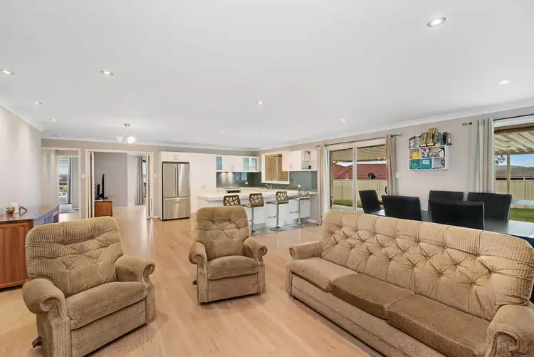 Fourth view of Homely house listing, 19 Benjamin Circle, Rutherford NSW 2320