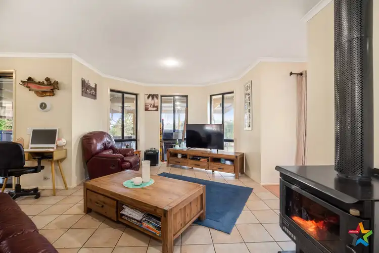 Fifth view of Homely house listing, 7 Elizabeth Crescent, Bellbridge VIC 3691
