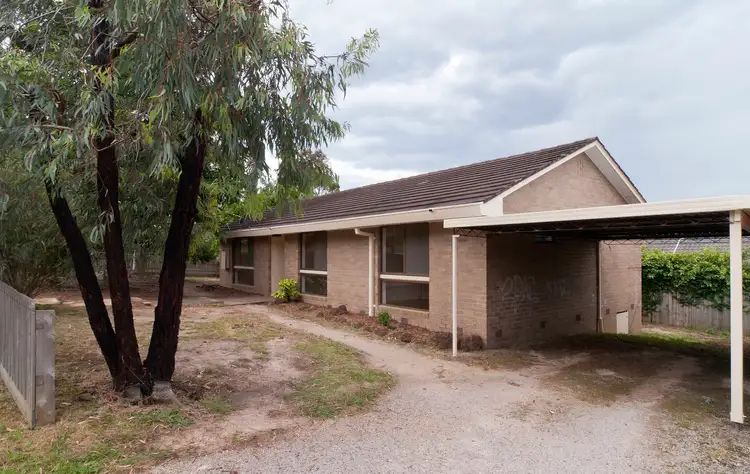 28 Pembroke Road, Mooroolbark VIC 3138