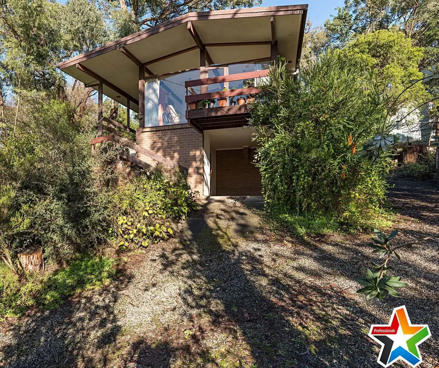 Main view of Homely house listing, 3 Littlejohn Avenue, Mount Evelyn VIC 3796