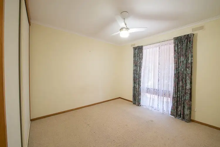 Sixth view of Homely house listing, 15 Kima Street, Swan Hill VIC 3585