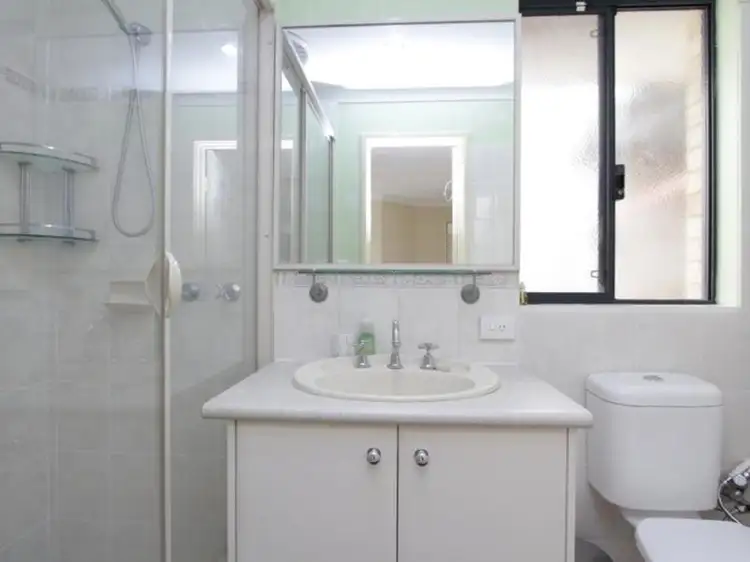 Seventh view of Homely villa listing, 3/6 Whiteside Street, Cloverdale WA 6105