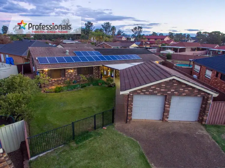 10 Pasadena Place, St Clair NSW 2759