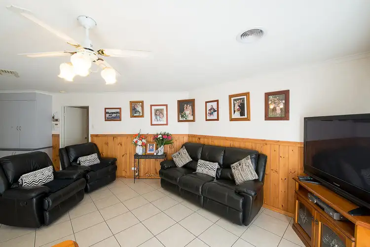 Sixth view of Homely house listing, 2 Swinton Court, Swan Hill VIC 3585
