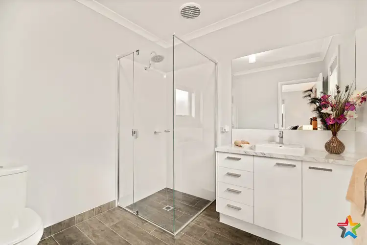 Fifth view of Homely house listing, 7 Pembroke Crescent, Wodonga VIC 3690