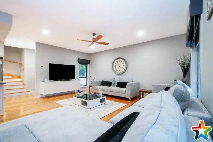 Third view of Homely townhouse listing, 3/77 Cambridge Road, Mooroolbark VIC 3138