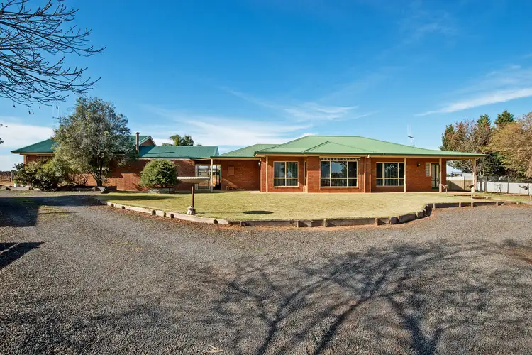 90 Kinghorne Lane, Nyah VIC 3594