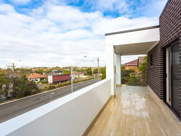 Sixth view of Homely semi-detached listing, 274 Roberts Road, Greenacre NSW 2190