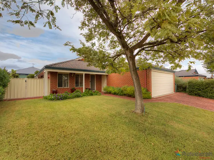 27 Fleet Circle, High Wycombe WA 6057