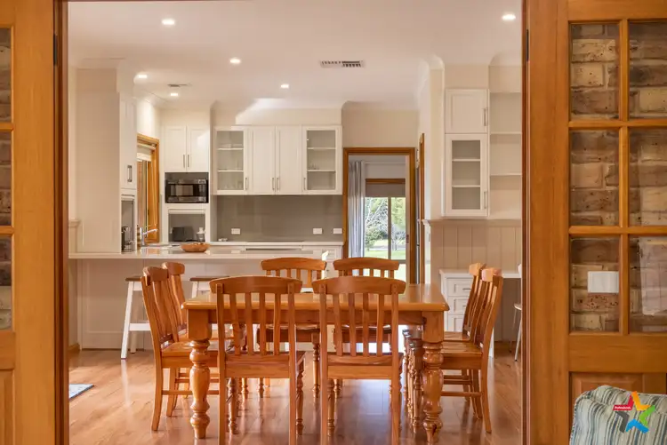 Sixth view of Homely house listing, 4 Innisfree Drive, Wodonga VIC 3690