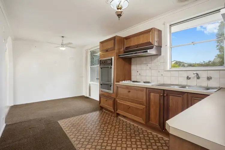 Second view of Homely house listing, 8 Sears Court, Colac VIC 3250