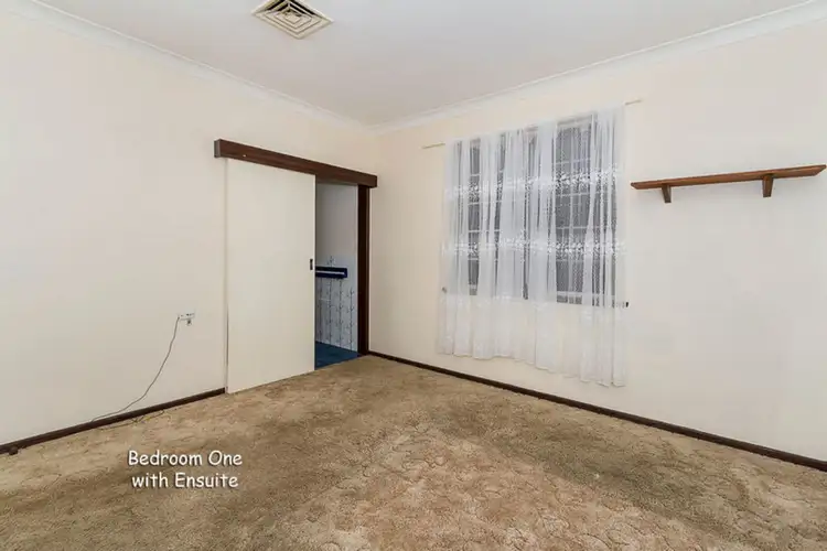 Sixth view of Homely house listing, 2 Heather Drive, Para Vista SA 5093