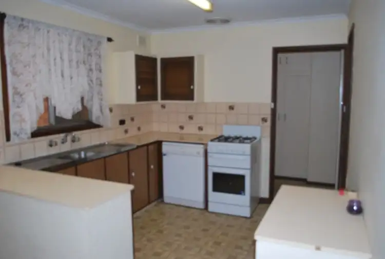 Fifth view of Homely house listing, 321 Montague Road, Para Vista SA 5093