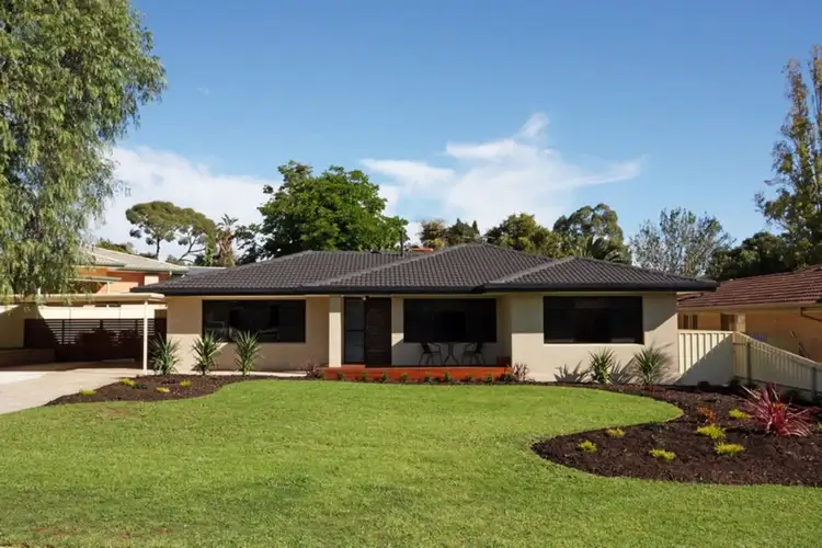 4 Cumberland Avenue, Para Hills SA 5096