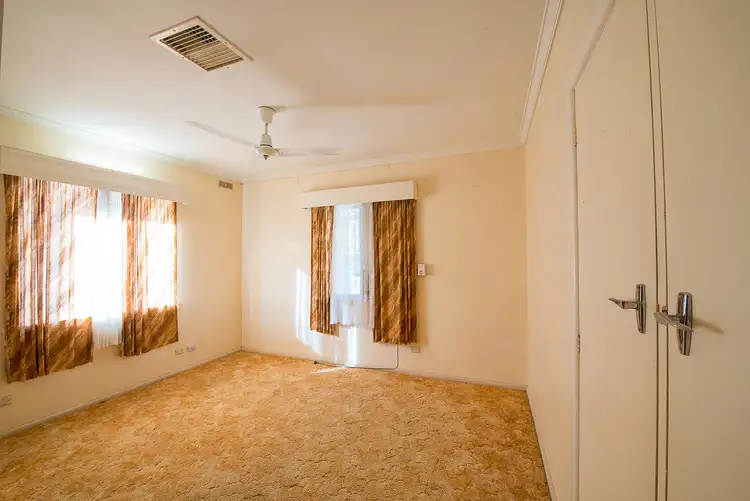 Fifth view of Homely house listing, 2 Wilkins Grove, Swan Hill VIC 3585