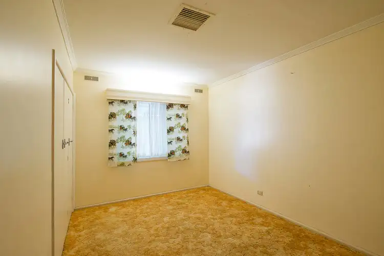 Sixth view of Homely house listing, 2 Wilkins Grove, Swan Hill VIC 3585