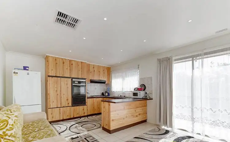 Third view of Homely house listing, 2 Greta Court, Broadmeadows VIC 3047