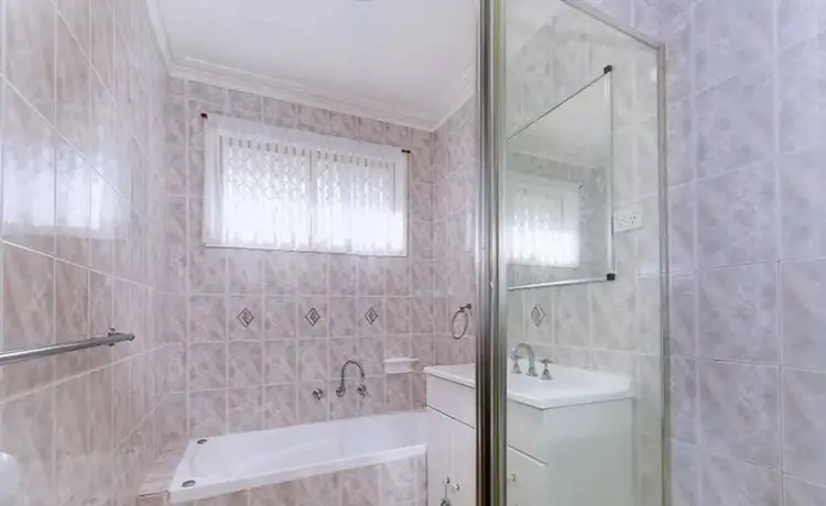 Fourth view of Homely house listing, 2 Greta Court, Broadmeadows VIC 3047