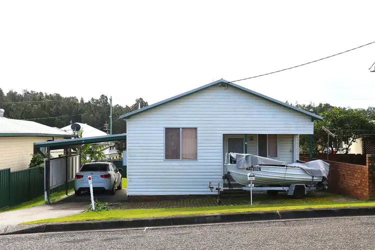11 Muir Street, Harrington NSW 2427