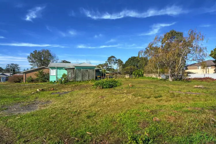 4 Mcmahons Road, North Nowra NSW 2541