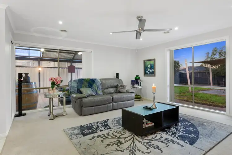 Sixth view of Homely house listing, 10 Ozzimo Drive, Hillside VIC 3037