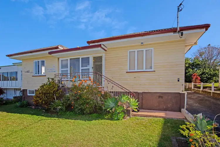 6 Wilson Street, Labrador QLD 4215