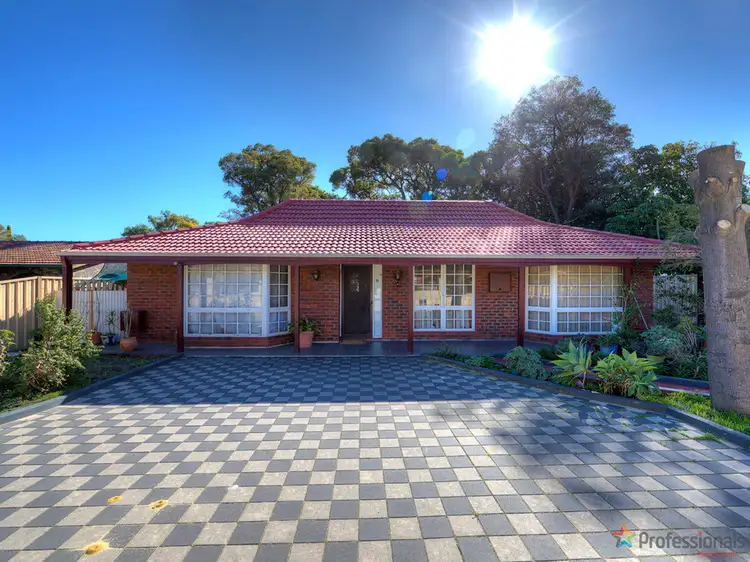 46 Solandra Way, Forrestfield WA 6058