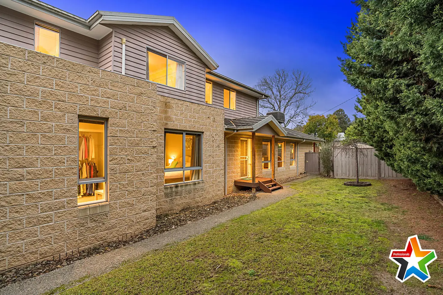 Main view of Homely unit listing, 1/2 Denman Street, Kilsyth VIC 3137