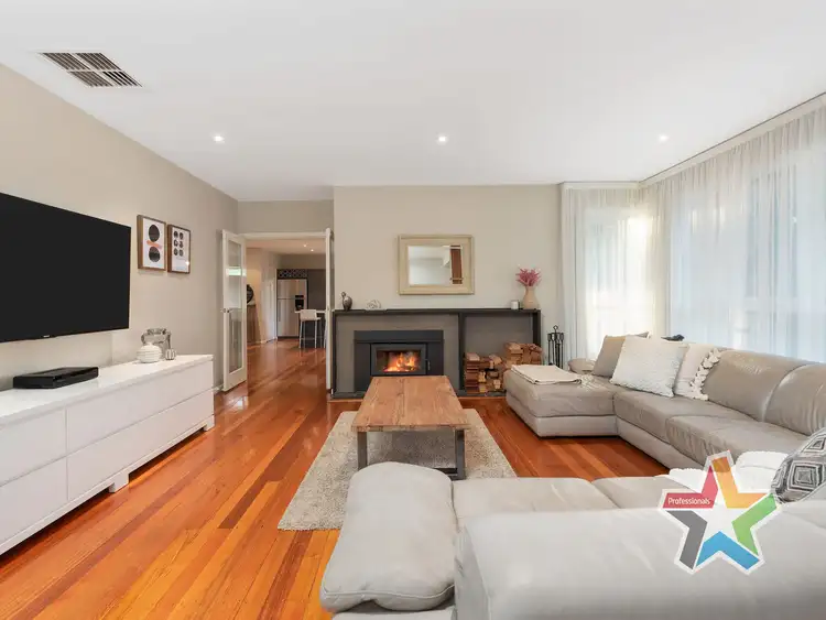 Second view of Homely house listing, 4 Balcombe Court, Croydon VIC 3136