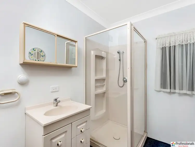 Seventh view of Homely house listing, 15 Barellan Close, Caravonica QLD 4878