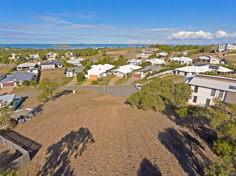 6 Hillside Court, Zilzie QLD 4710