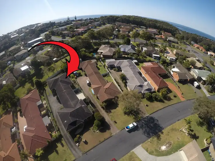 Second view of Homely villa listing, 1/17 Cocos Crescent, Forster NSW 2428