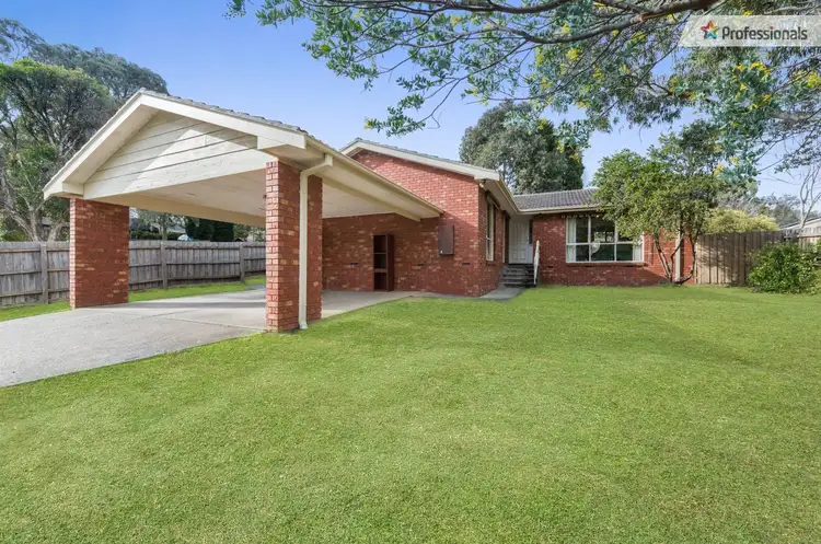 92 Milpera Crescent, Wantirna VIC 3152