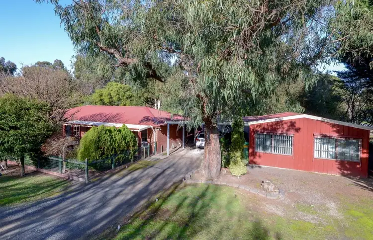 2 Mill Court, Wesburn VIC 3799