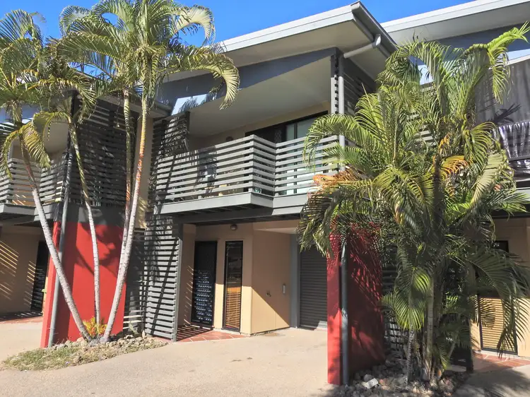 2/4 Whistler Way, Mount Pleasant QLD 4740