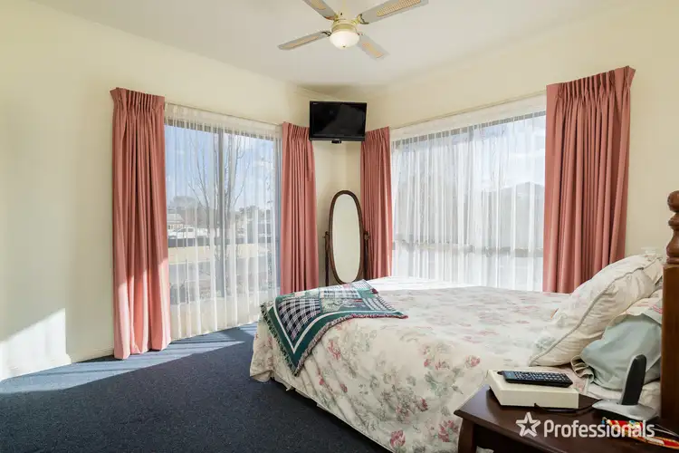 Third view of Homely house listing, 5 Fiona Drive, Gol Gol NSW 2738