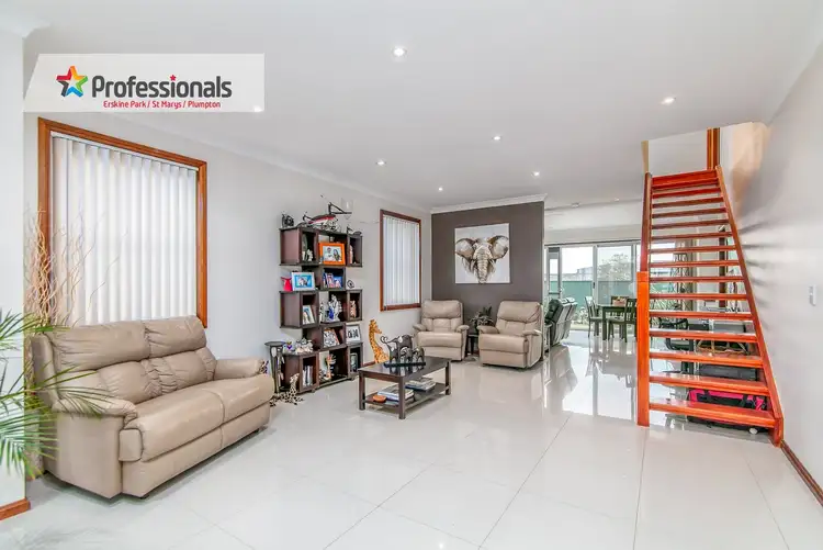 Second view of Homely house listing, 8 Cetus Place, Erskine Park NSW 2759