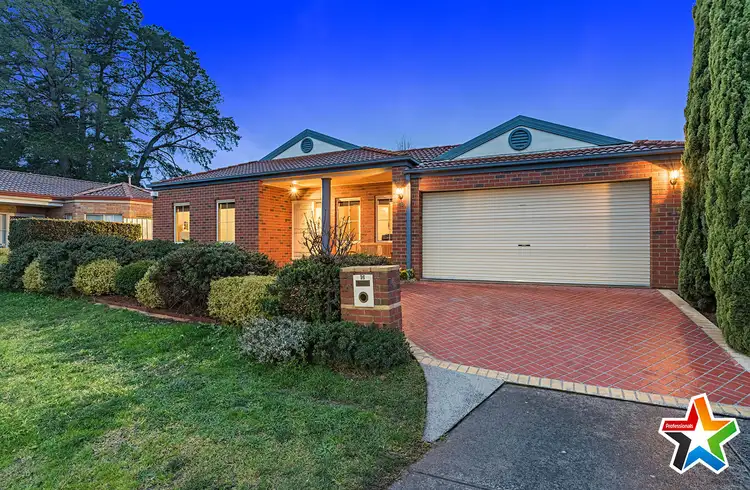 16 Nickson Close, Bayswater North VIC 3153