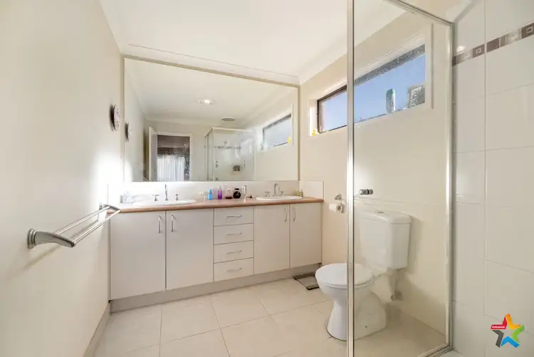 Seventh view of Homely house listing, 18 Blue Bonnet Way, Wodonga VIC 3690