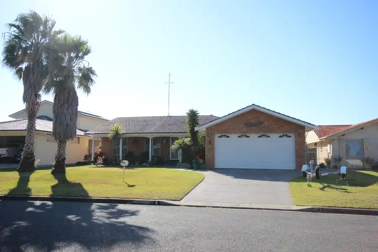 Second view of Homely house listing, 5 Elouera Crescent, Forster NSW 2428