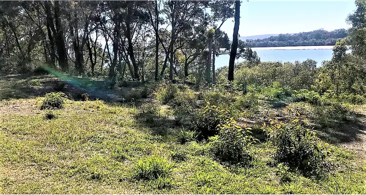 64 Timothy Street, Macleay Island QLD 4184