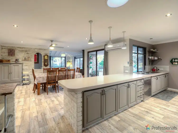 Sixth view of Homely house listing, 5 Curran Court, Kalamunda WA 6076