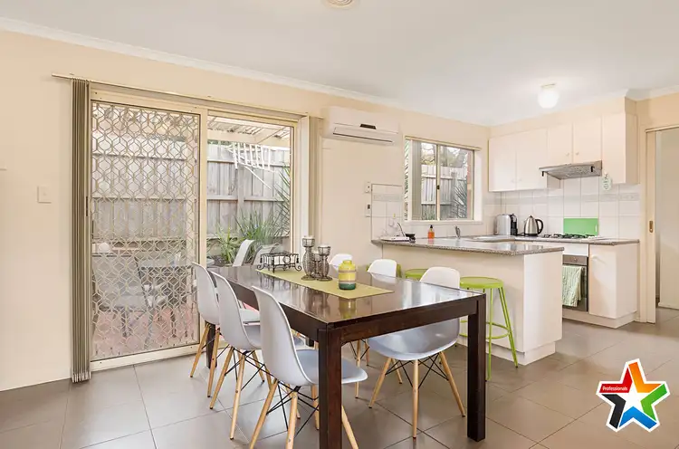3/30 Liverpool Road, Kilsyth VIC 3137