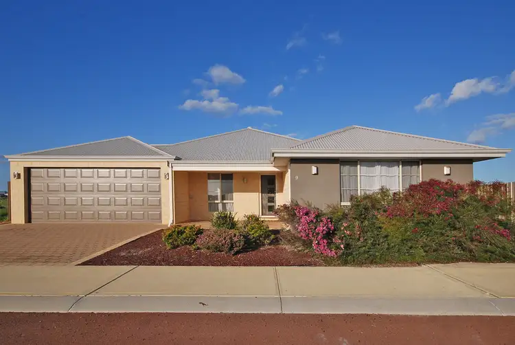 9 Bremer Parade, Jurien Bay WA 6516