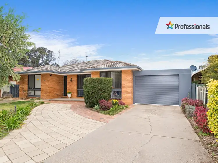 68 Adjin Street, Mount Austin NSW 2650